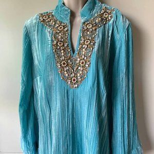 Soft Surroundings Porcelain Blue Velvet Top